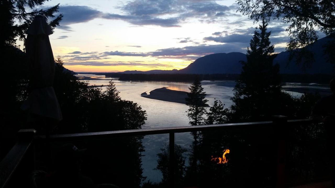 The Fraser River'S Edge B&B Lodge Chilliwack Eksteriør bilde